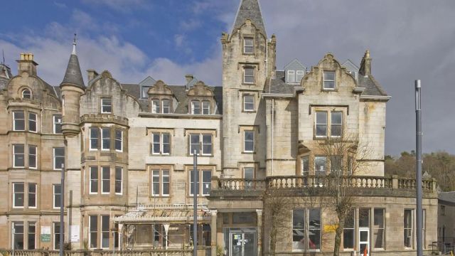 The Perle Oban Hotel